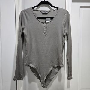 Primark Ribbed Bodysuit with Front Snaps